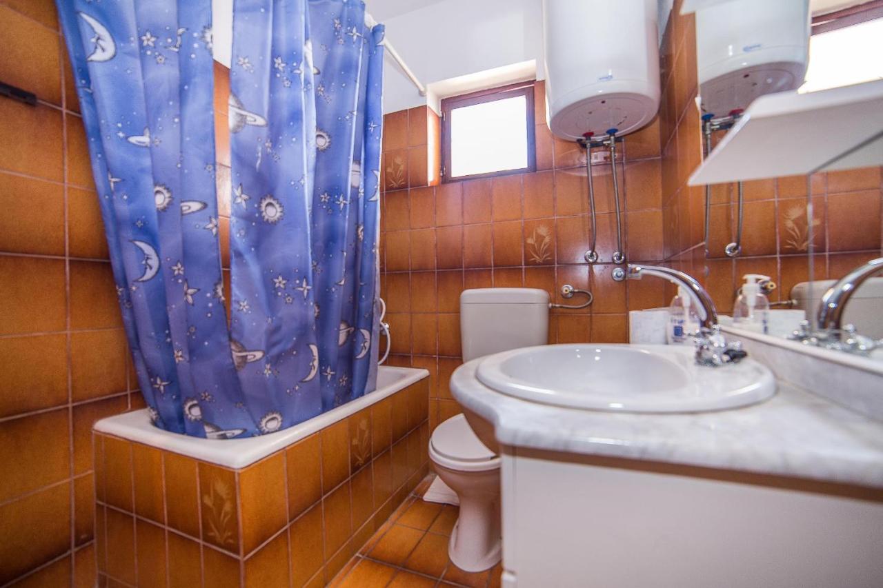 Apartments And Rooms Drpic Сплитска Екстериор снимка